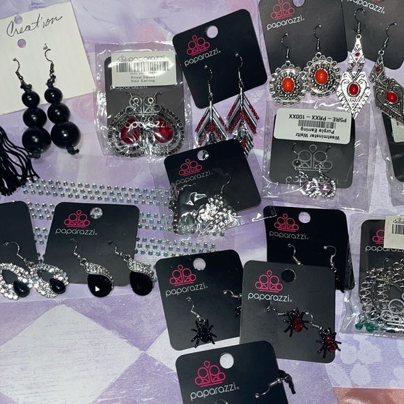 Paparazzi Earrings - Picture 4 of 7